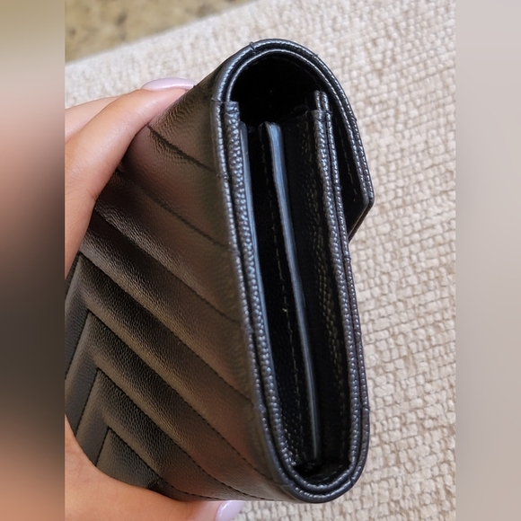 YSL Matelasse Quilted Leather Wallet - Picture 15 of 15